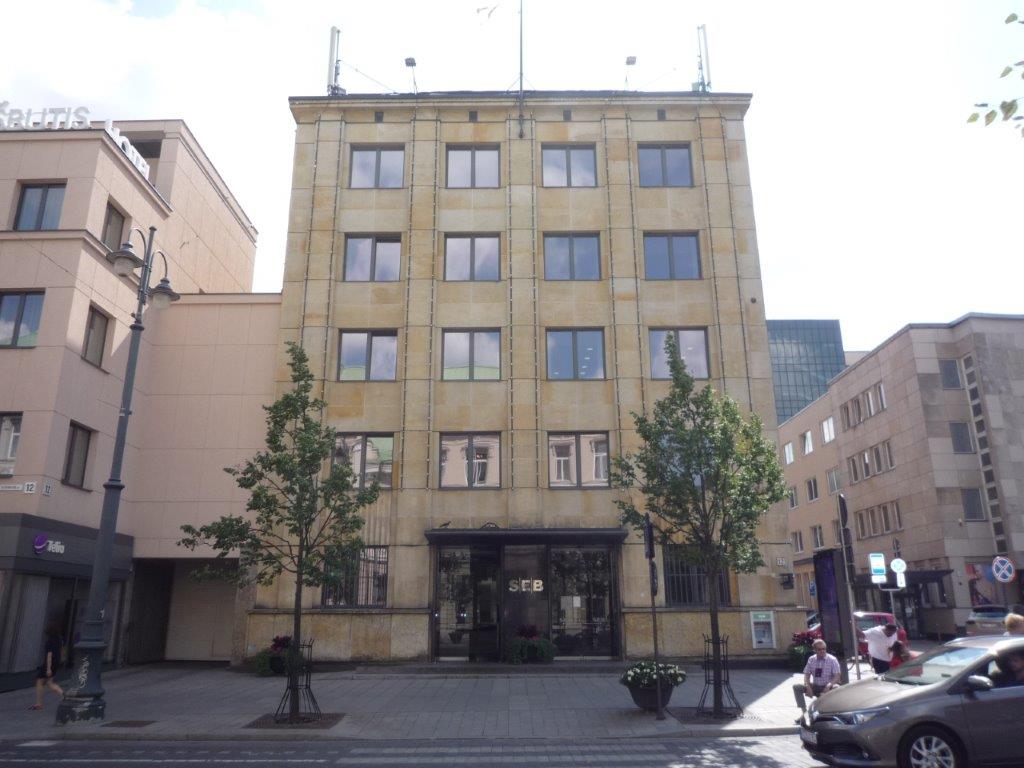 Administracinės SEB pastatas, Vilniuje